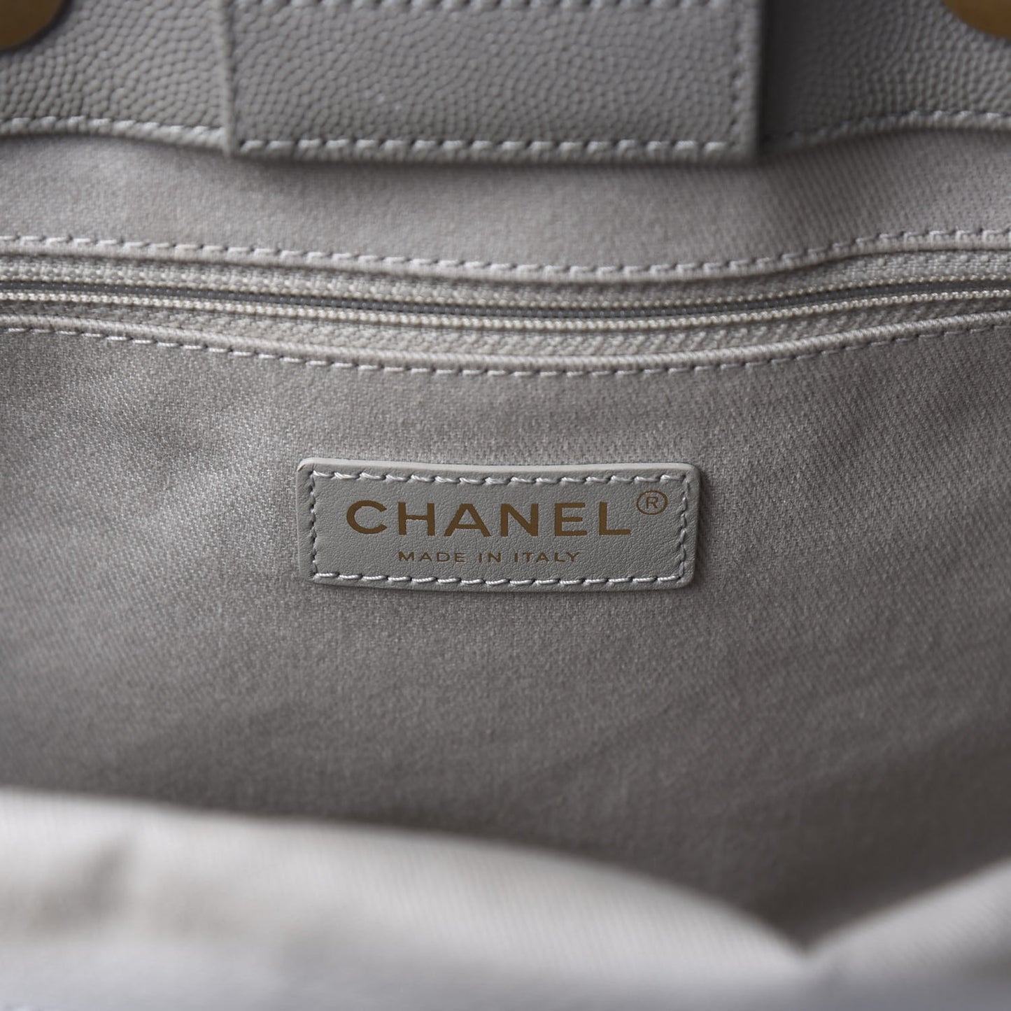 Caviar Quilted Large Coco Handle Shopping Tote Grey