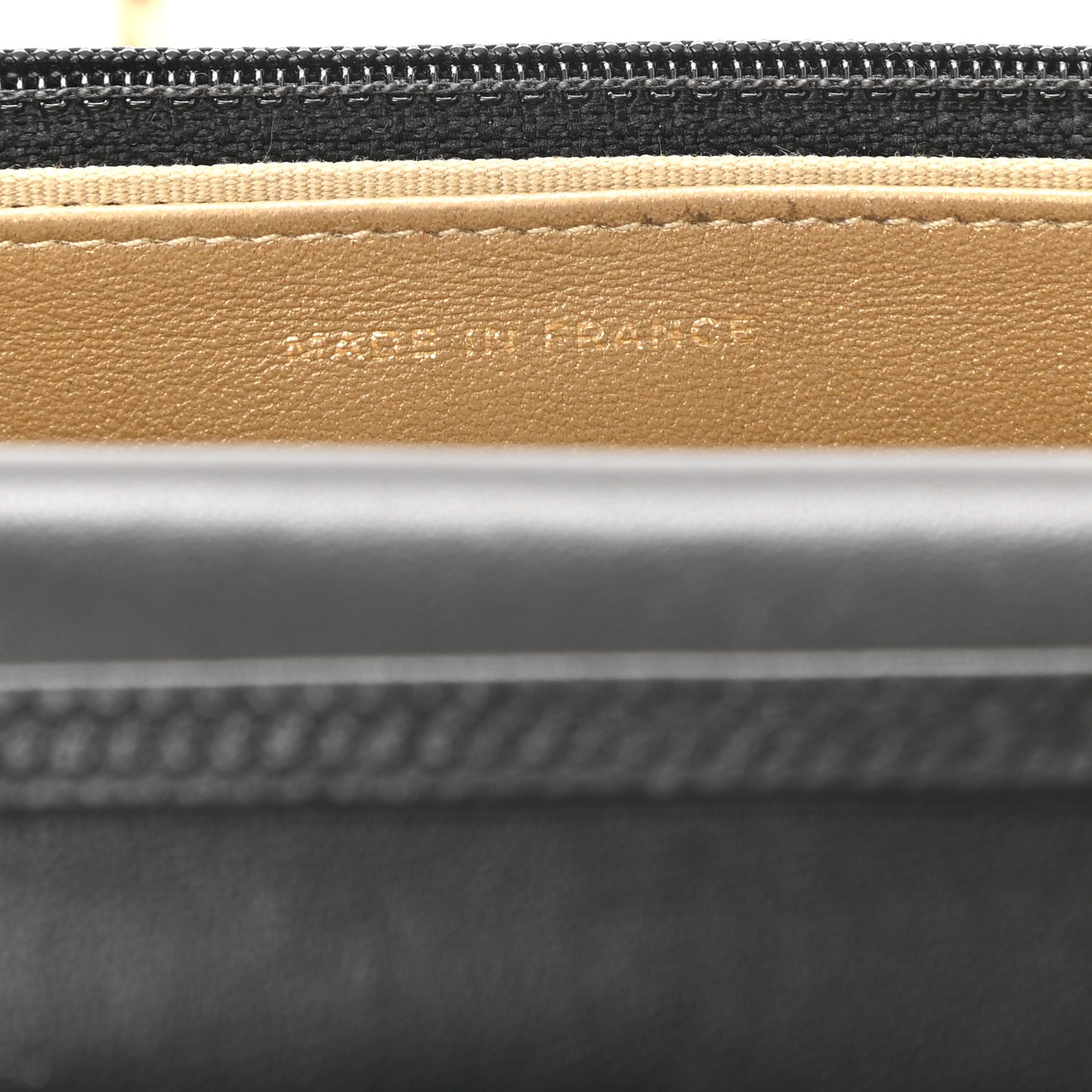 Lambskin Quilted CC Pearl Crush Wallet on Chain WOC Black