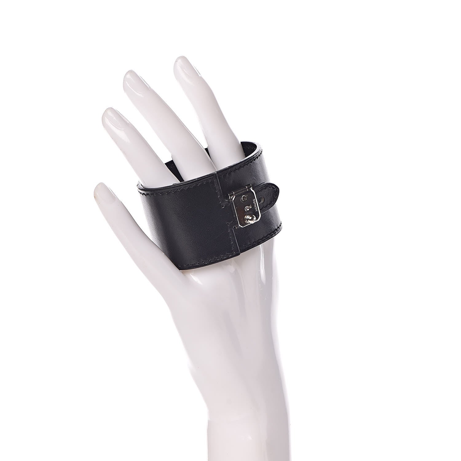 Hermes Chamonix Vegas Lock Wide Cuff M Black 2 of 5