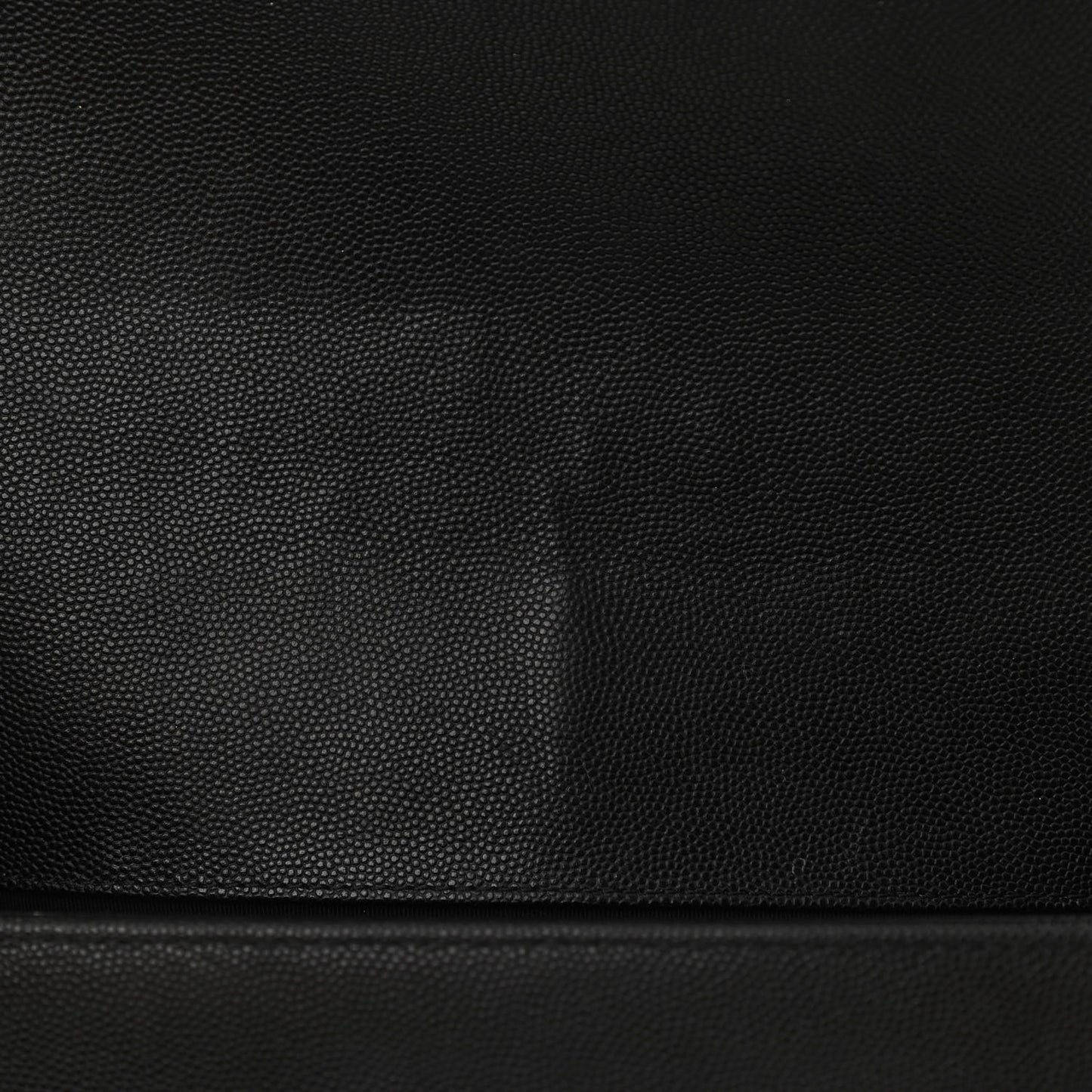 Caviar Quilted Medium Boy Flap Black