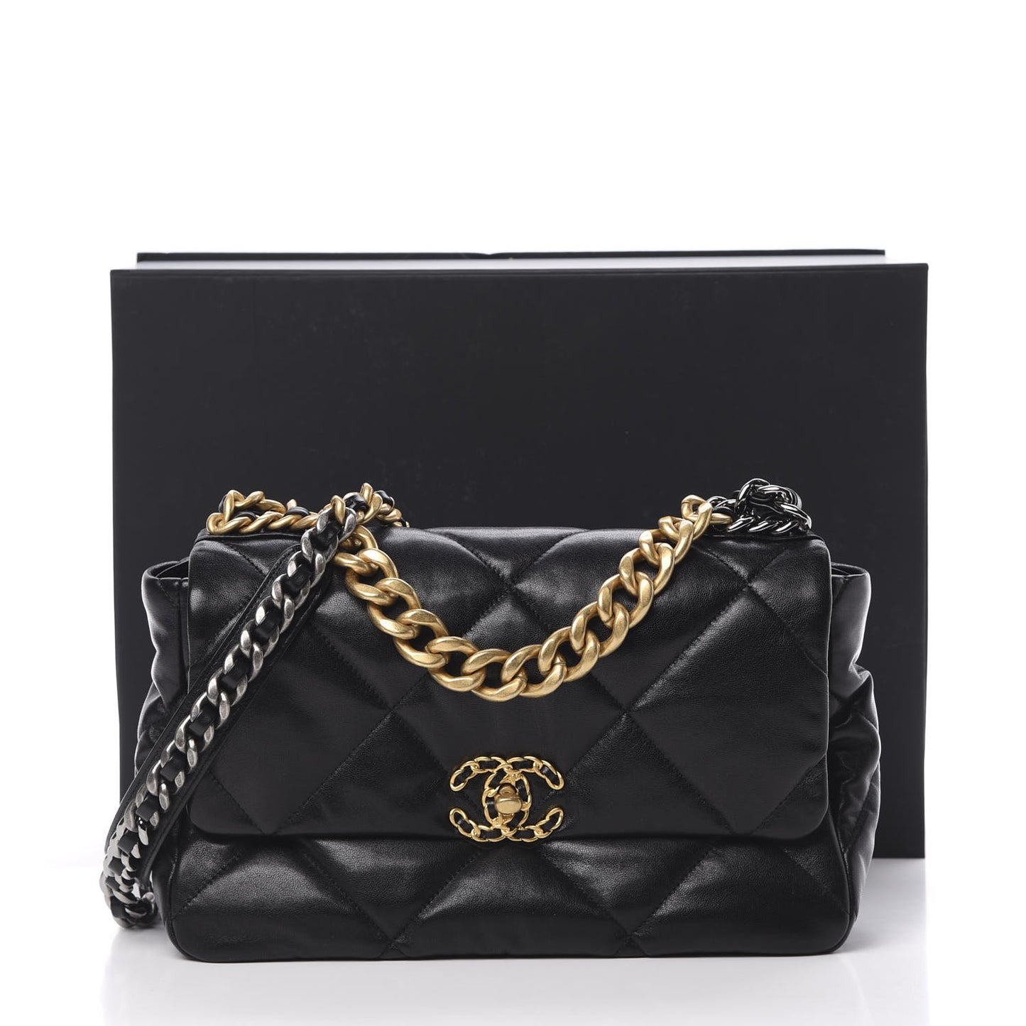 Goatskin Quilted Large 19 Flap Black