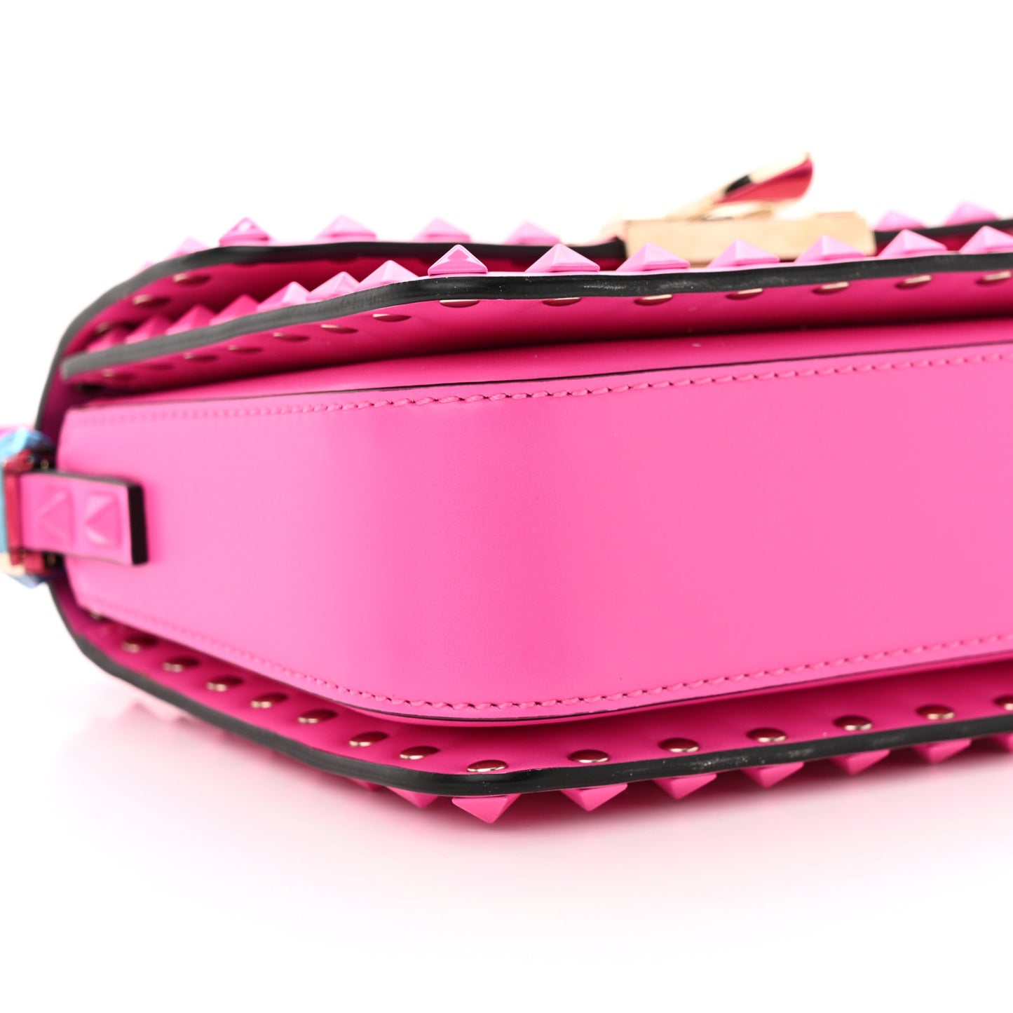 Smooth Calfskin Enamel Tonal Small Rockstud23 Shoulder Bag Pink PP
