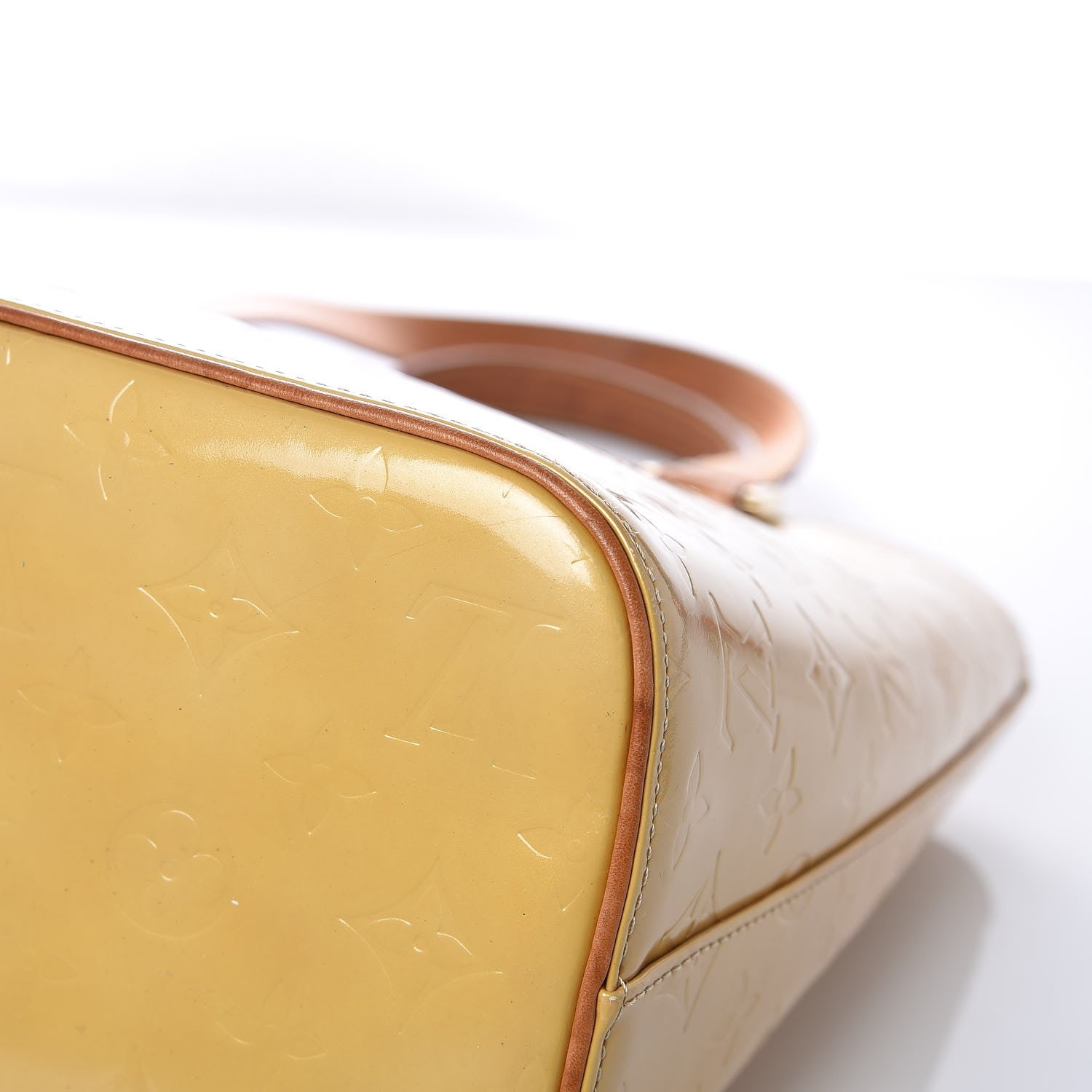 Louis Vuitton Vernis Houston Beige 32 of 46