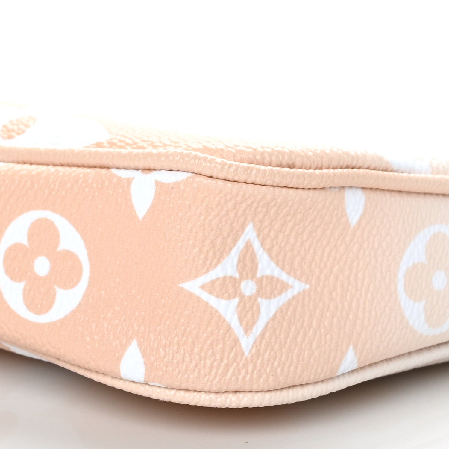 Louis Vuitton Monogram Giant By The Pool Multi Pochette Accessories Large Pochette Brume 8 of 8