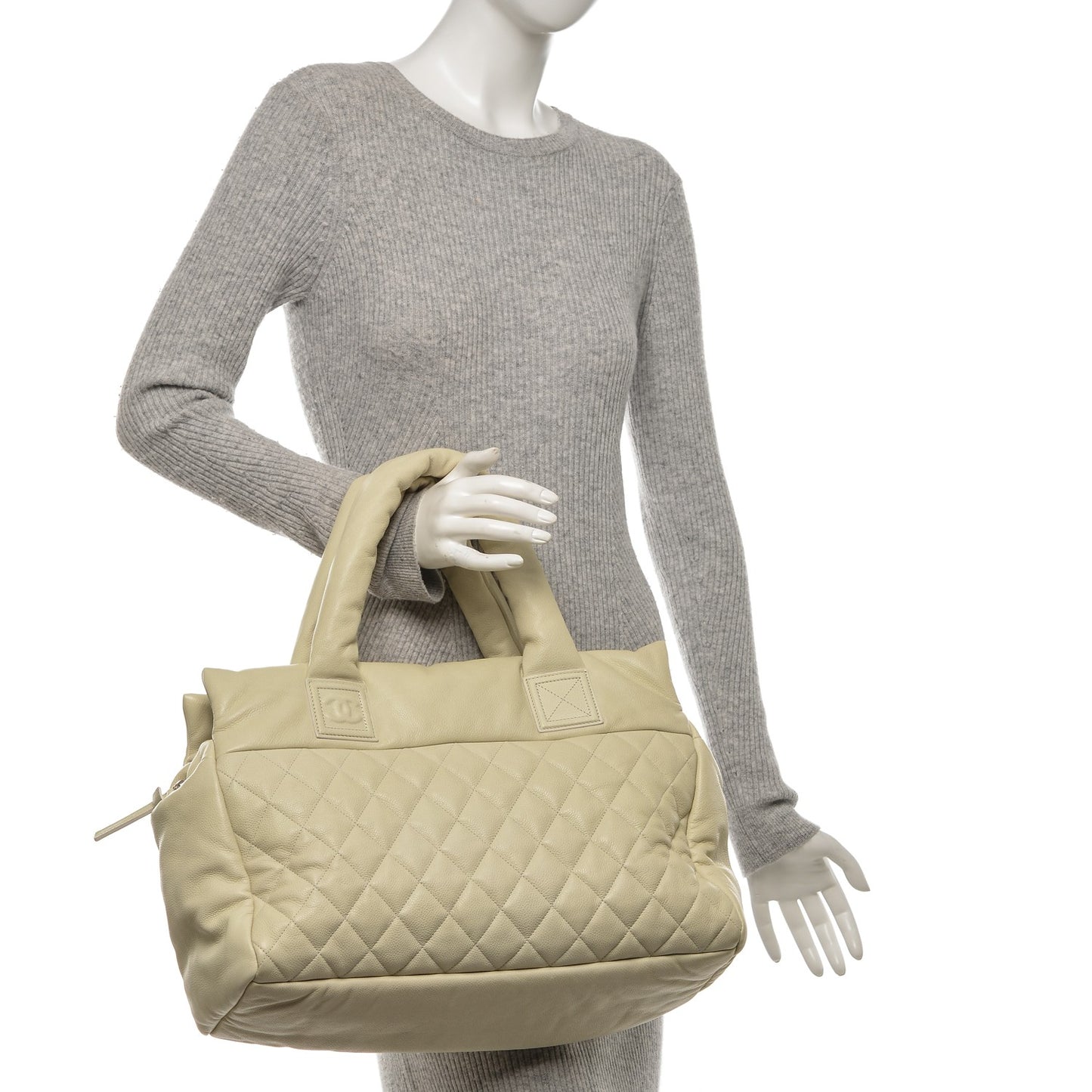 Caviar Quilted Large Coco Cocoon Tote Dark White