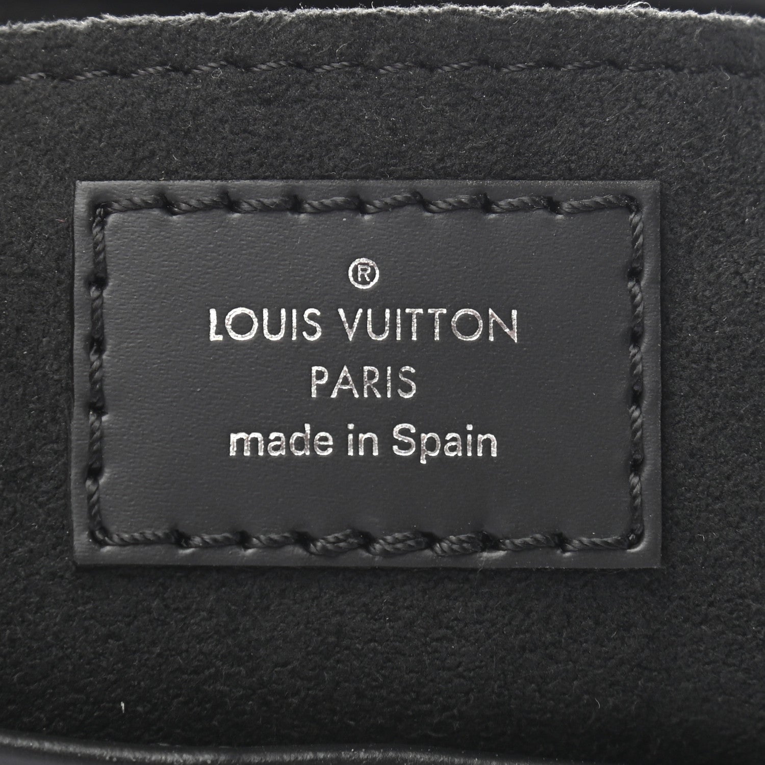 Louis Vuitton Epi Petit Sac Plat Black 6 of 8
