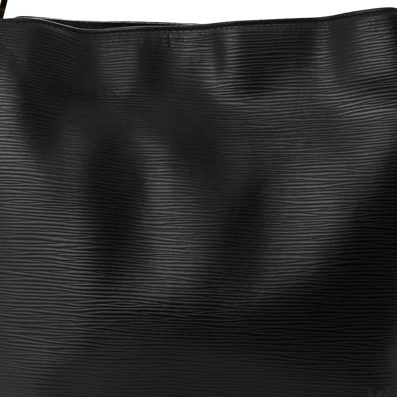 Louis Vuitton Epi Mandara MM Black 8 of 12