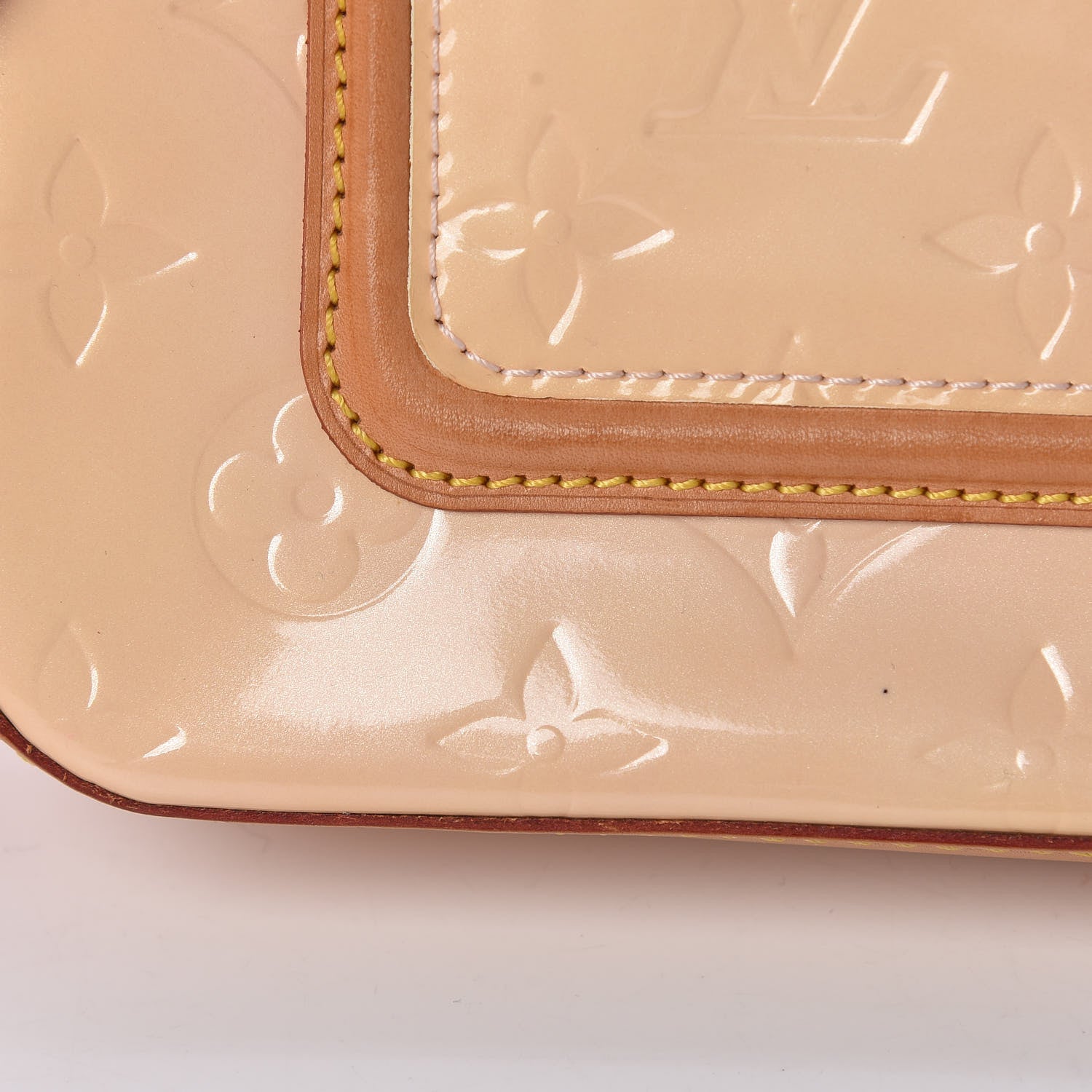 Louis Vuitton Vernis Mallory Square Marshmallow 13 of 14