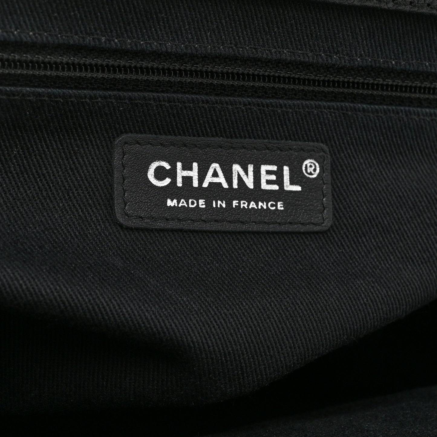 Caviar Quilted CC Timeless Soft Tote Black