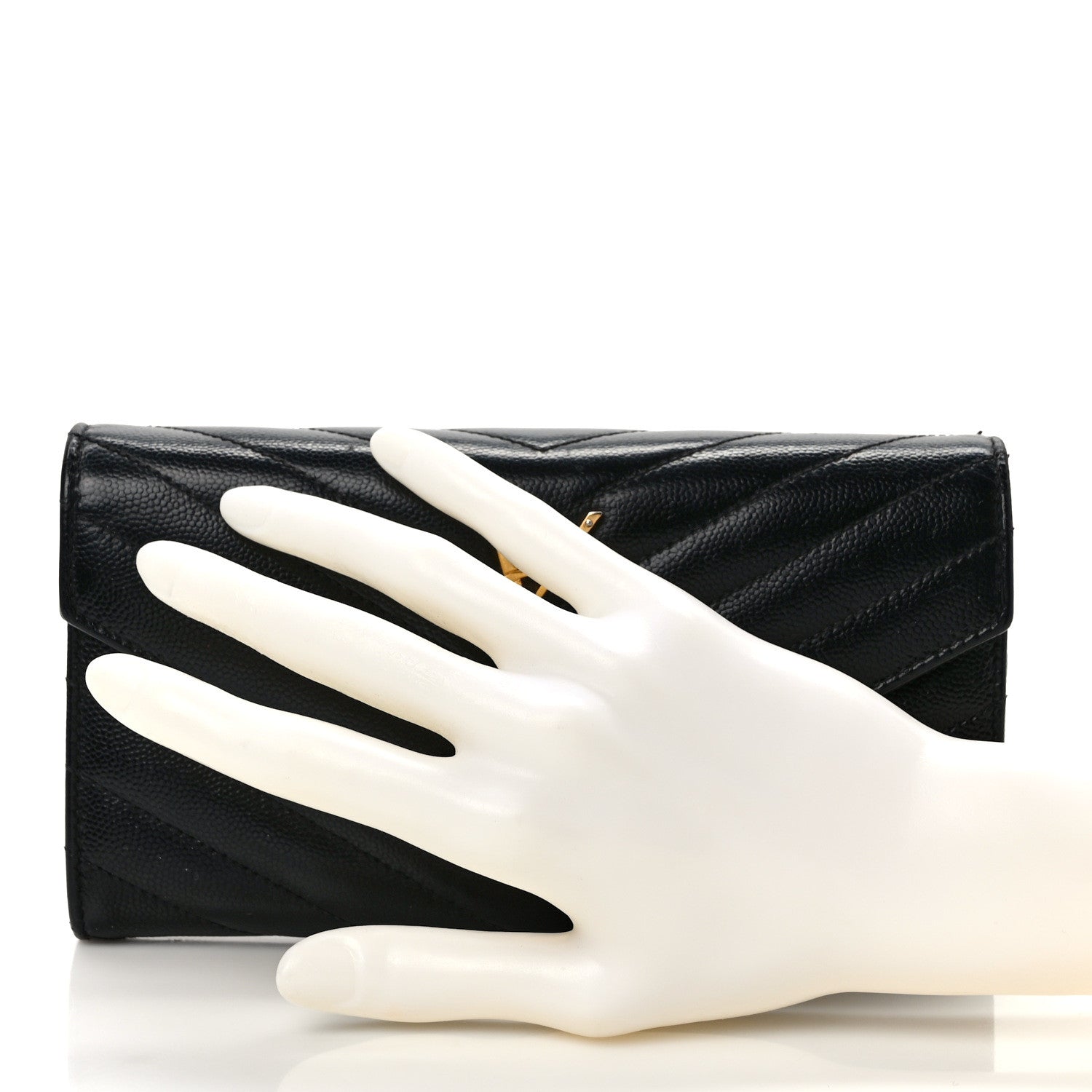 Saint Laurent Grain De Poudre Matelasse Chevron Monogram Flap Wallet Black 2 of 10