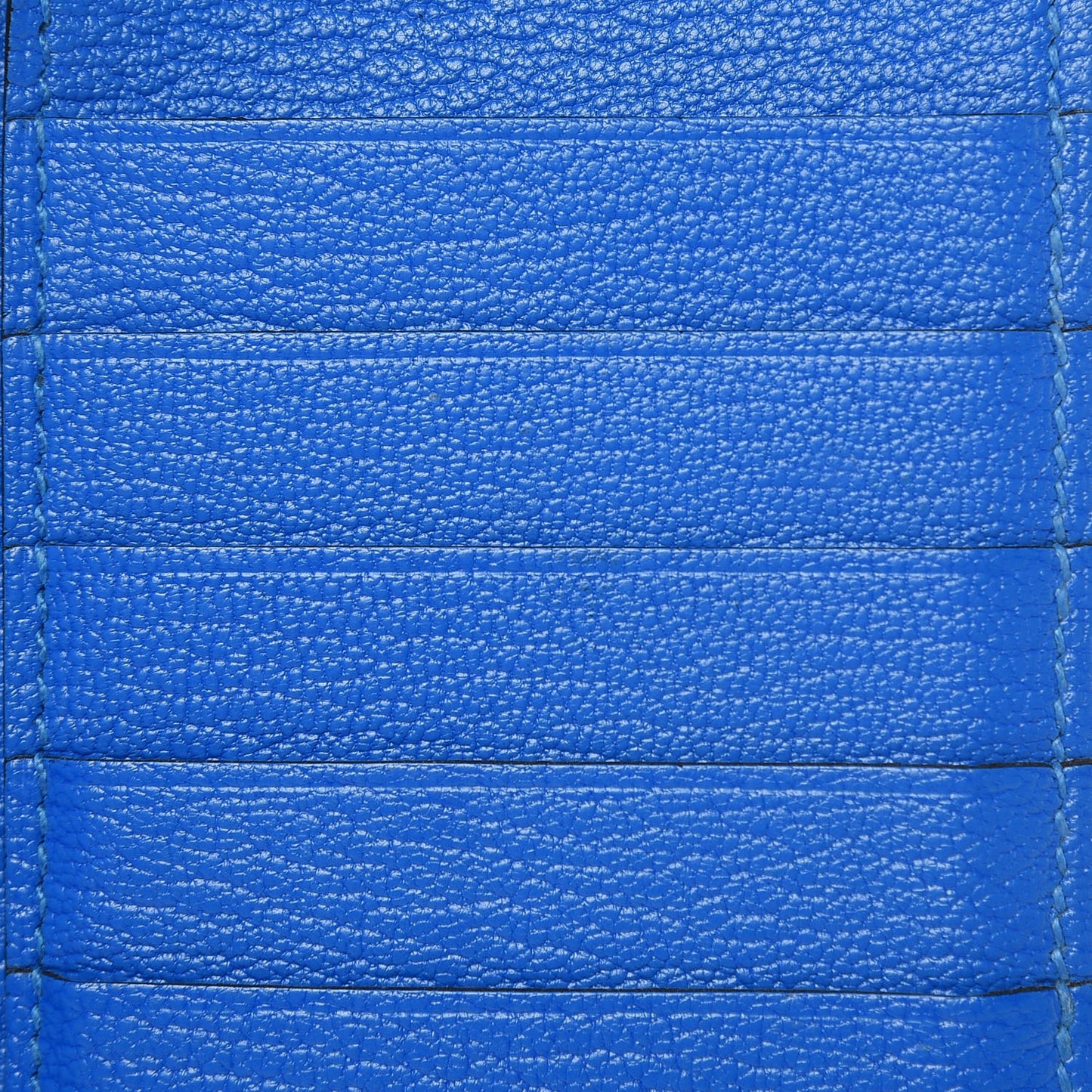 Chevre Mysore Medium Kelly Wallet Bleu Hydra