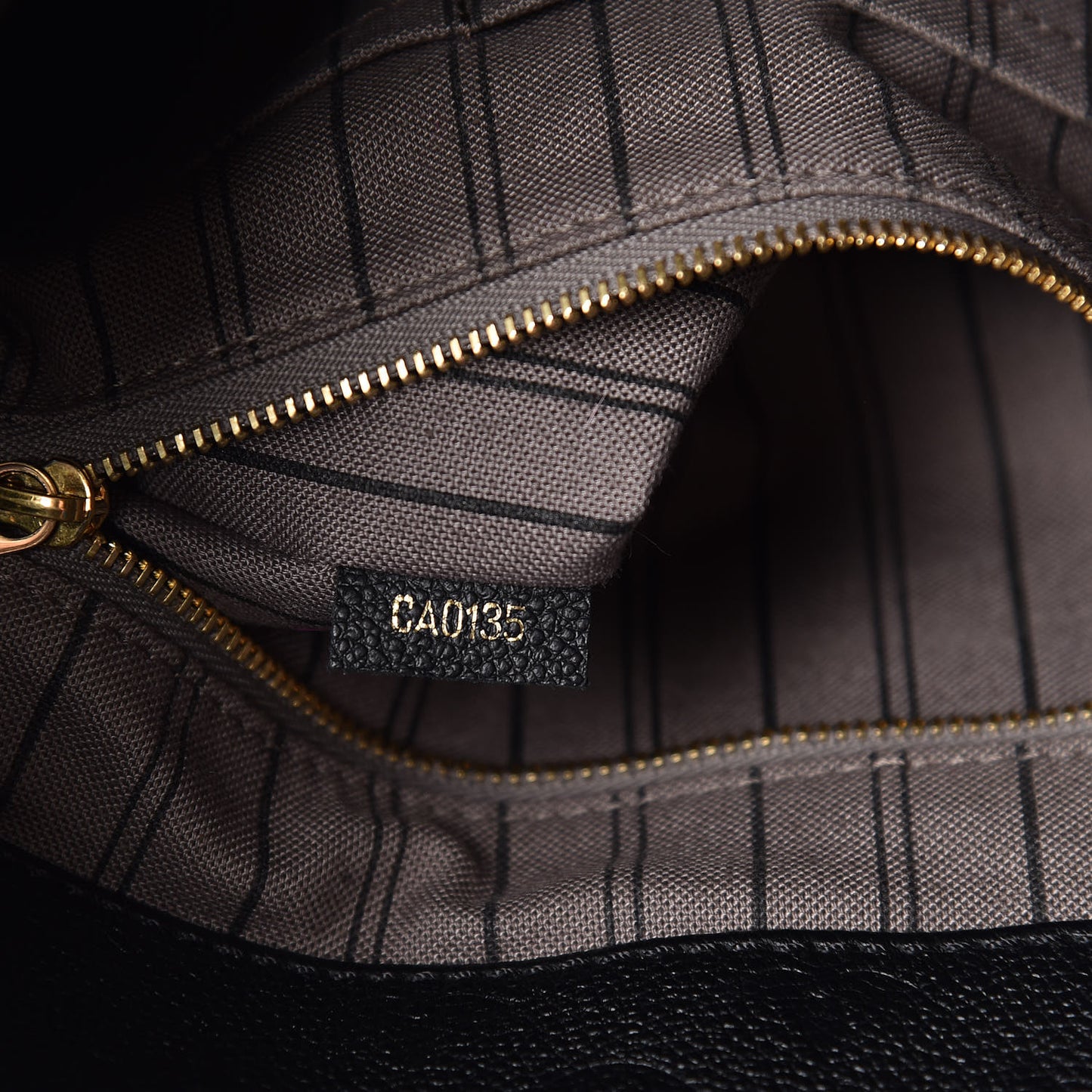 Empreinte Artsy MM Black