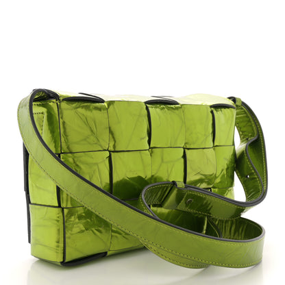 Bottega Veneta Metallic Crushed Calfskin Maxi Intrecciato Cassette Crossbody Bag Chlorophyll 3 of 11