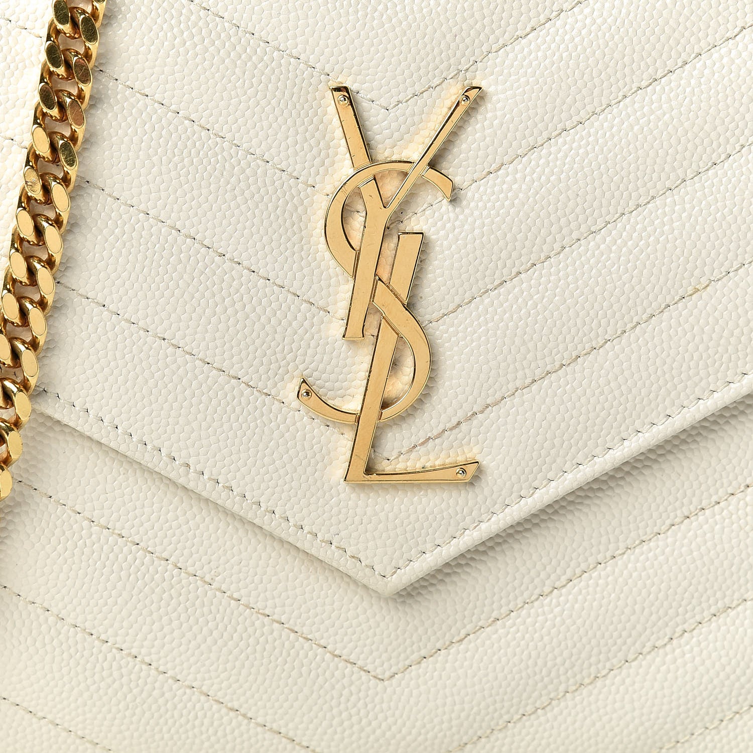 Saint Laurent Grain De Poudre Matelasse Chevron Monogram Chain Wallet Porcellana 10 of 11