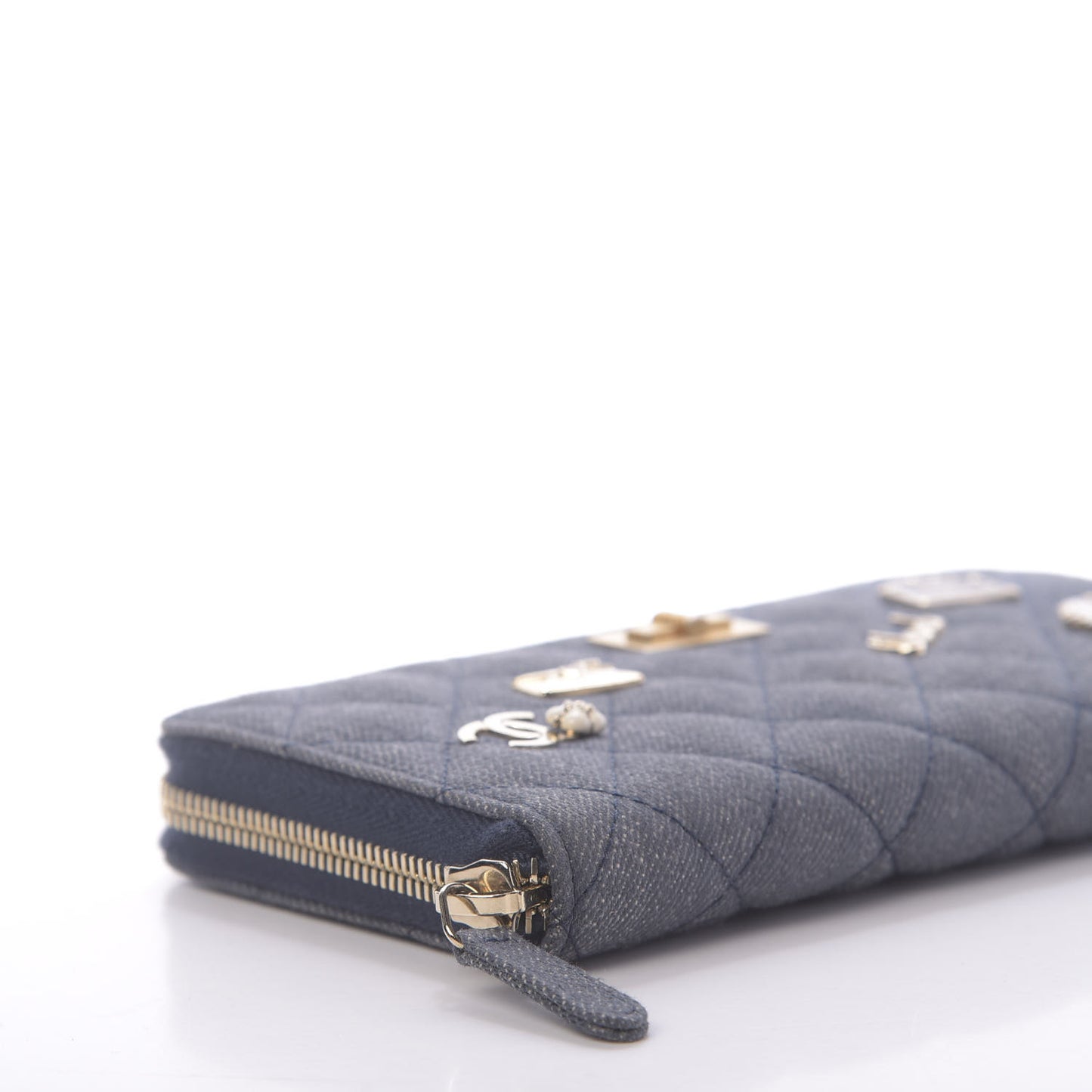Denim Quilted Large Gusset Lucky Charms 2.55 Reissue Zip Around Wallet Bleu Fonce