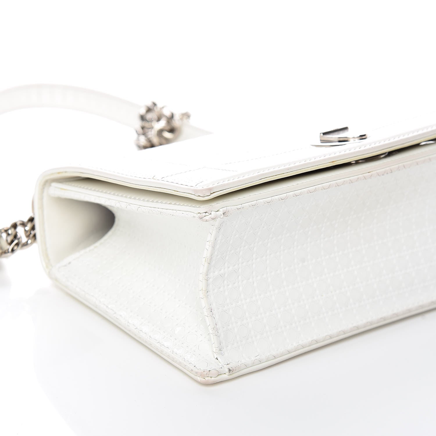 Christian Dior Patent Micro-Cannage Small Diorama Flap Bag White 5 of 17