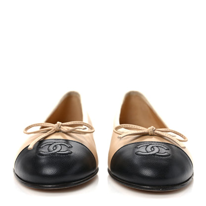 Chanel Lambskin Cap Toe CC Ballerina Flats 35.5 Beige Black 2 of 9