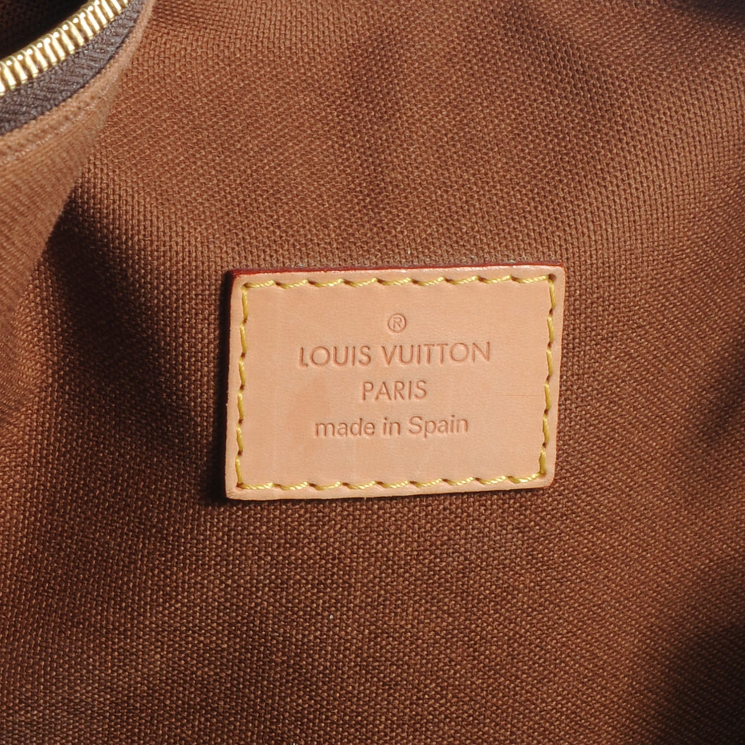 Louis Vuitton Monogram Cabas Beaubourg 6 of 7