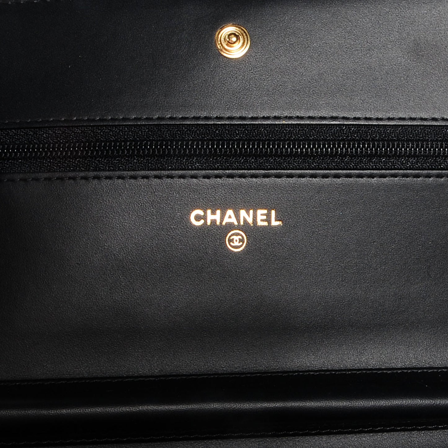 Caviar Quilted Boy Wallet On Chain WOC Black