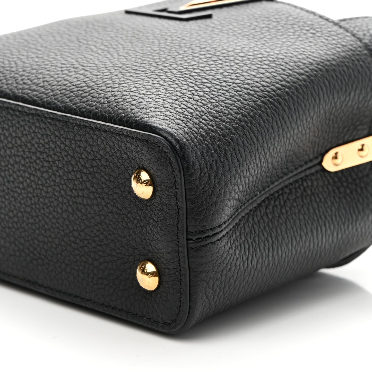 Taurillon Mini Capucines Black