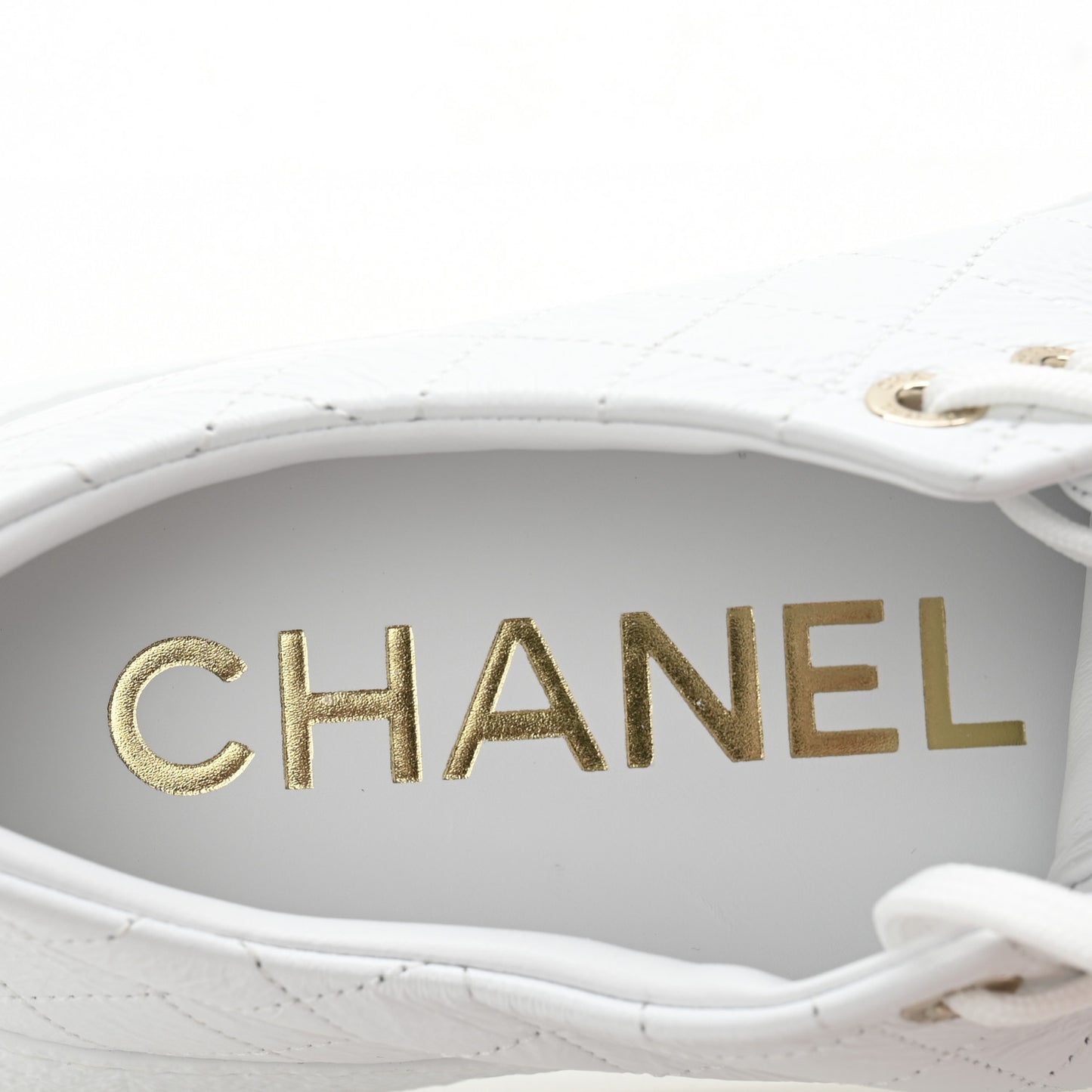 Crumpled Lambskin Patent Cap Toe CC Stitched Sneakers 41 White Black