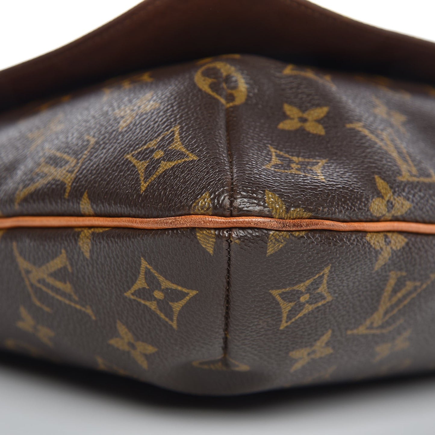 Monogram Musette GM