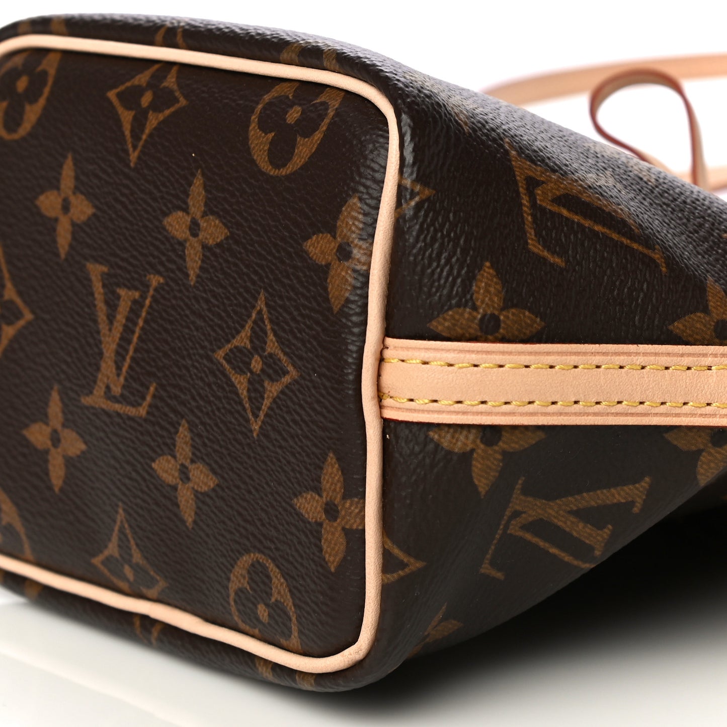 Monogram Nano Noe