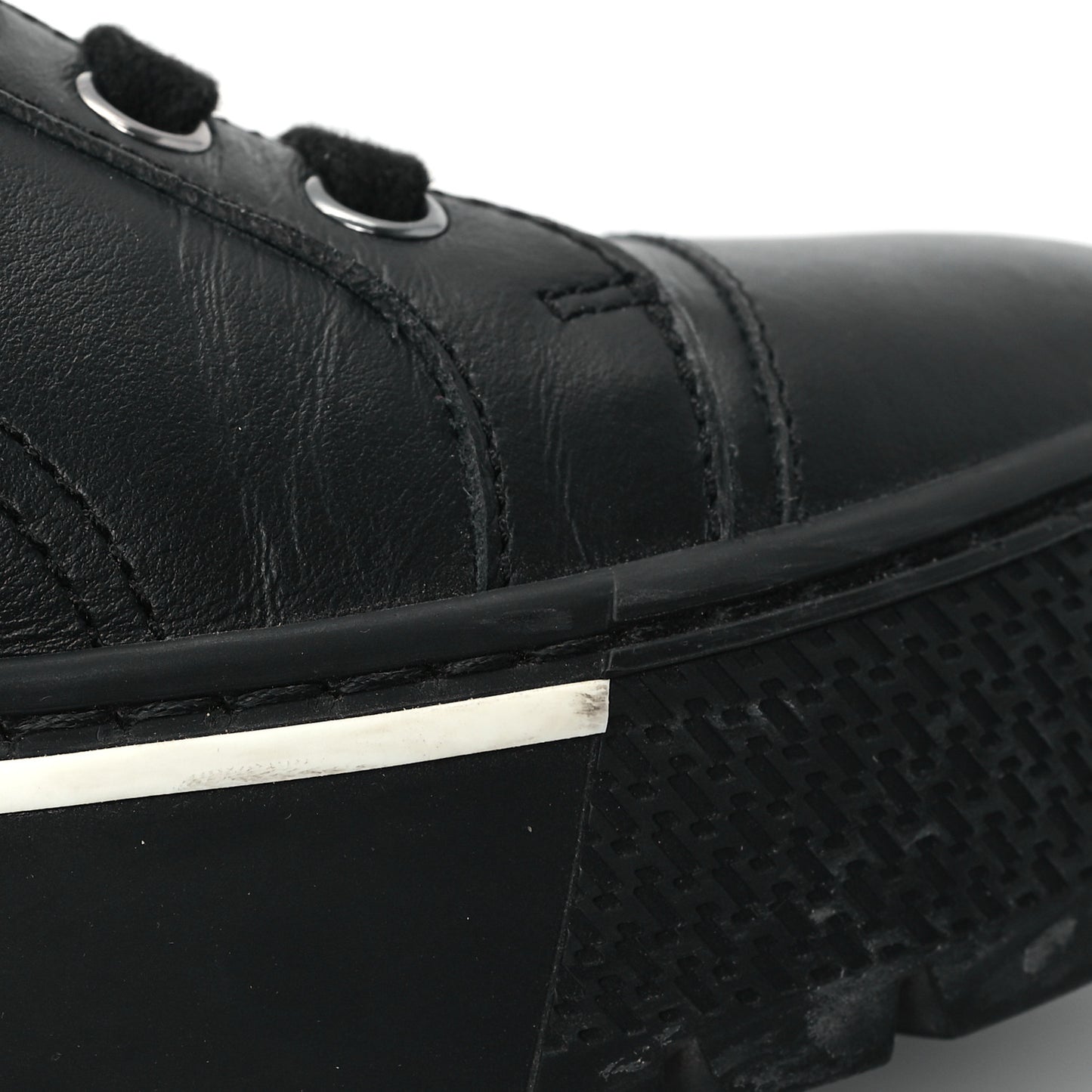 Calfskin Womens Jungle Love Voltage Sneakers 35 Black