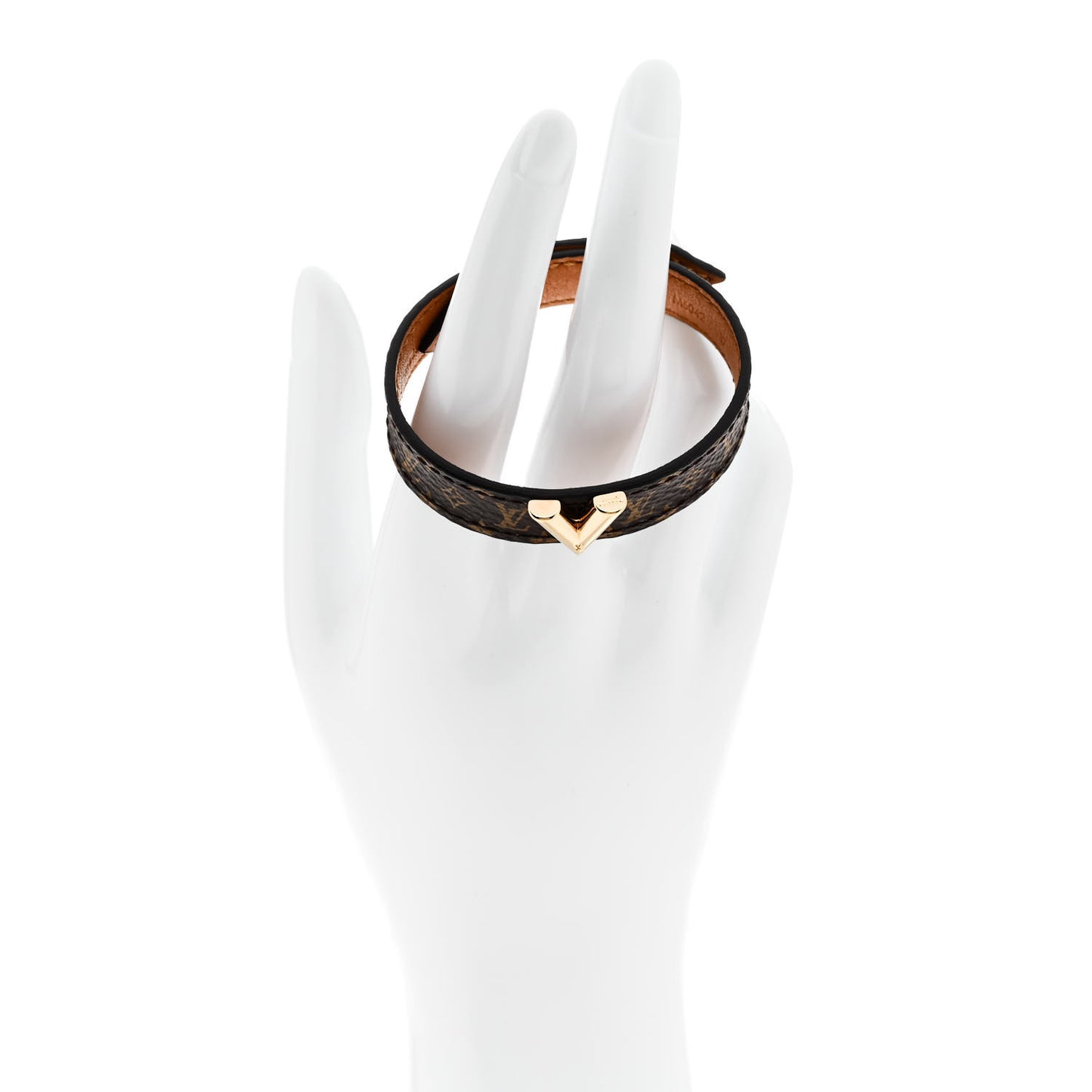 Monogram Essential V Bracelet 17