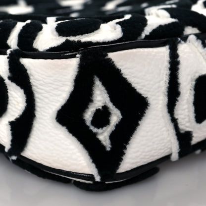 Louis Vuitton X UF Tufted Monogram Pochette Accessories White Black 8 of 9