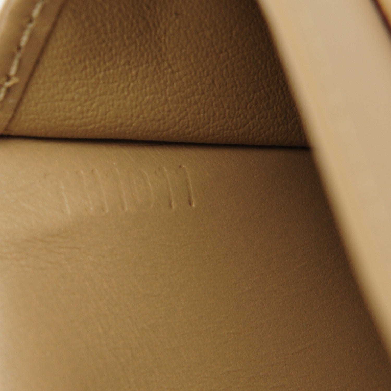 Louis Vuitton Vernis Porte Tresor International Wallet Beige 7 of 7