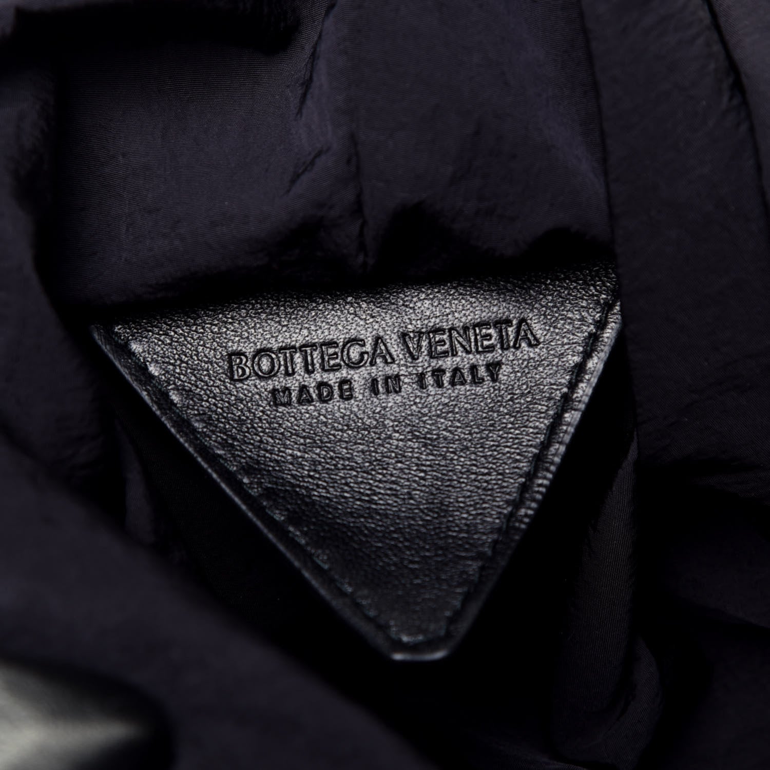 Bottega Veneta Calfskin Knit Large The Point Triangle Bag Black 6 of 8