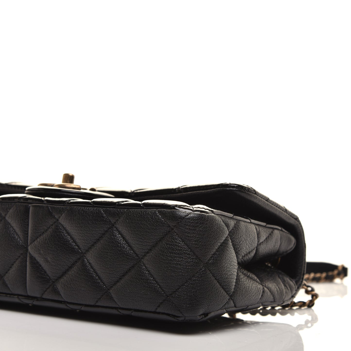 Patent Goatskin Quilted Medium CC Eyelet Flap Black