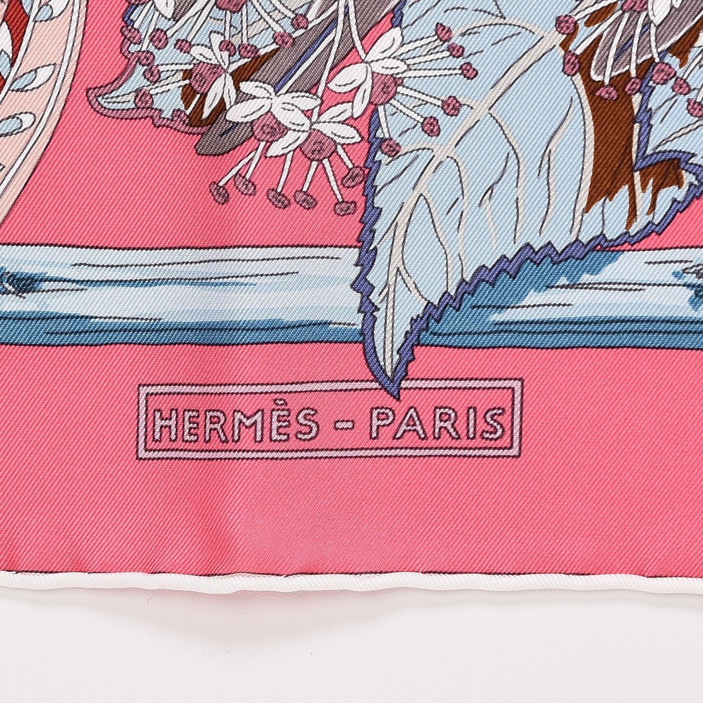 Silk Mythes et Metamorphoses Scarf 90 Rose Vif Bleu Beige Rose
