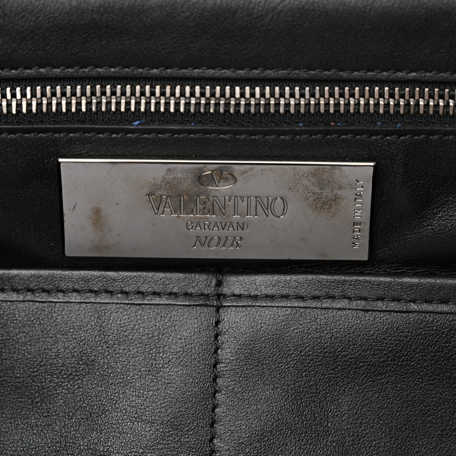 Valentino Garavani Vitello Medium Rockstud Tote Black 6 of 9