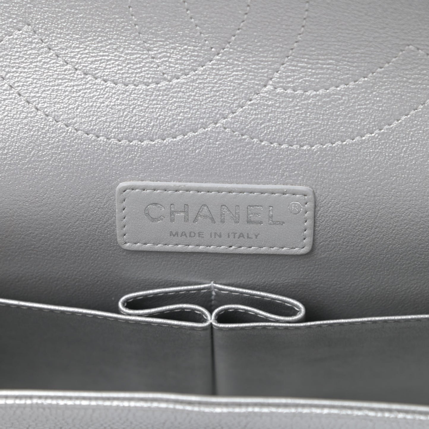 Metallic Caviar Quilted Jumbo Double Flap Silver