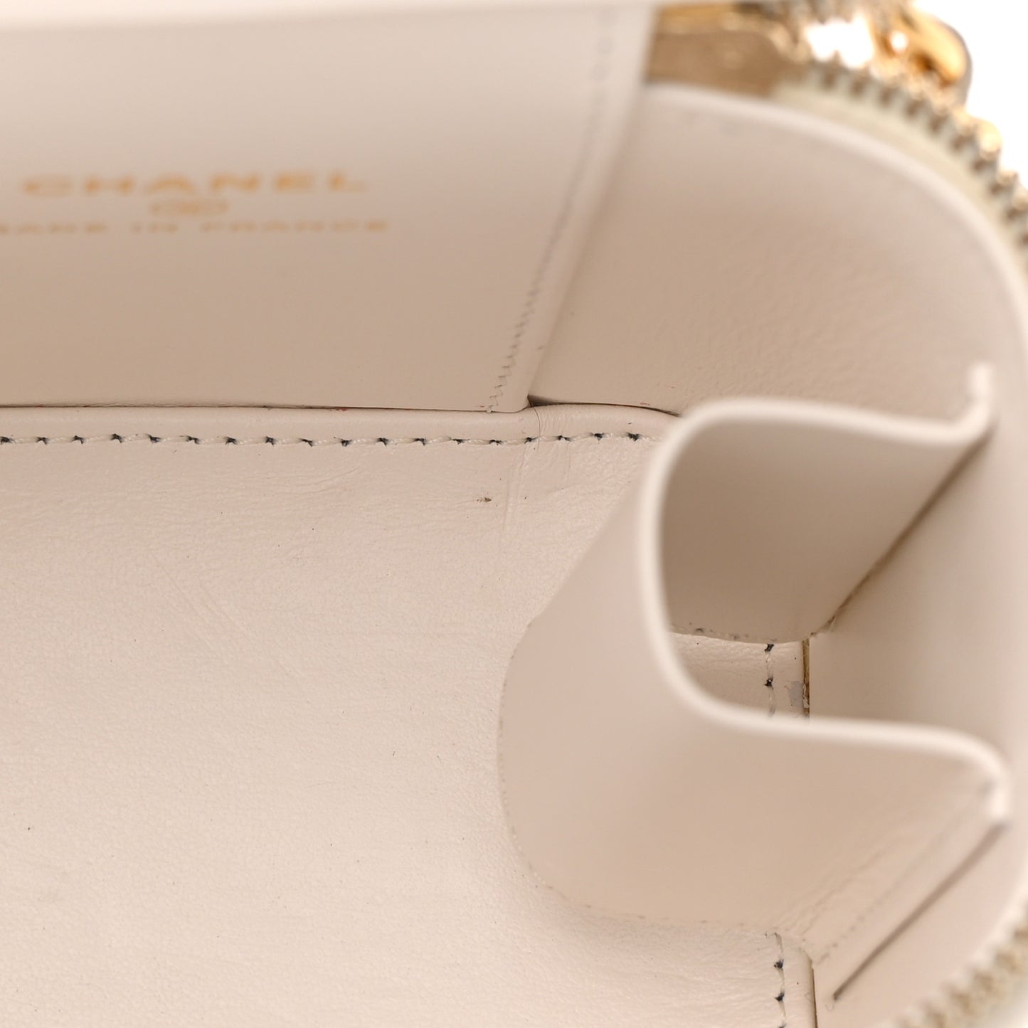 Caviar Quilted Enamel Coco Casino Mini Vanity Case With Chain White