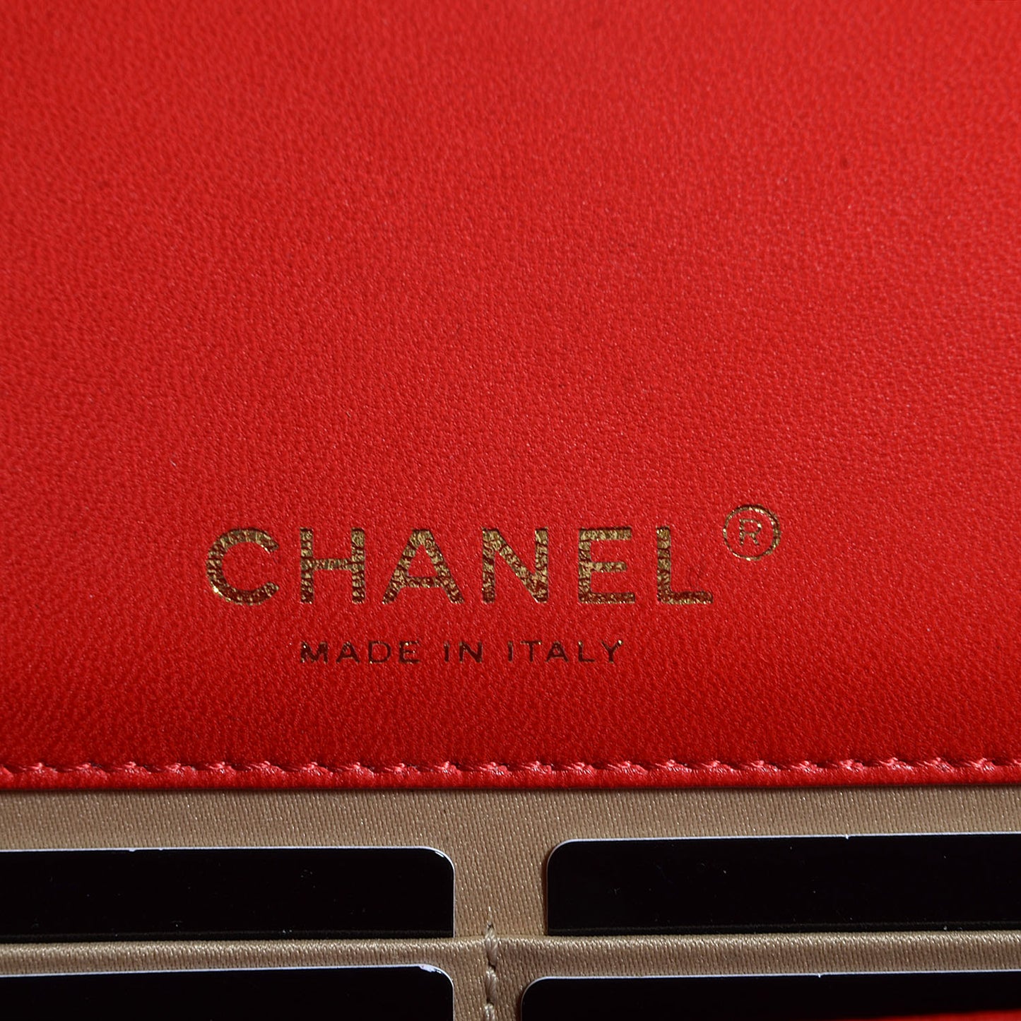 Lambskin Golden Class Wallet on Chain WOC Red