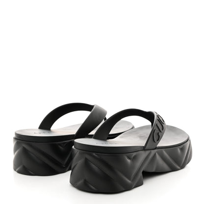 Gucci Rubber Chevron Logo Embossed Womens Thong Platform Sandals 35 Black 4 of 9