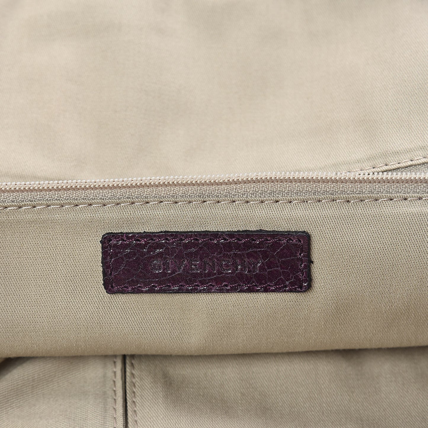 Crackled Calfskin Medium Nightingale Aubergine