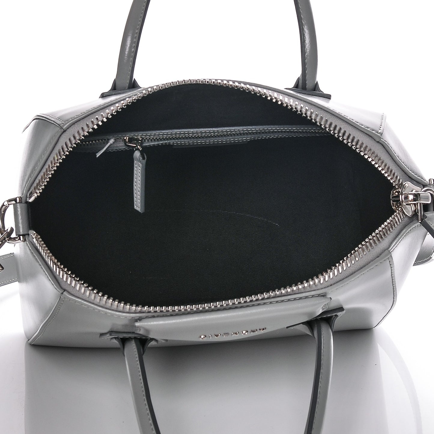 Shiny Lord Calfskin Small Antigona Pearl Grey
