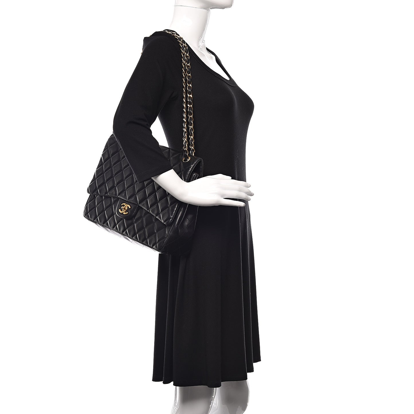 Lambskin Quilted Maxi Single Flap Black