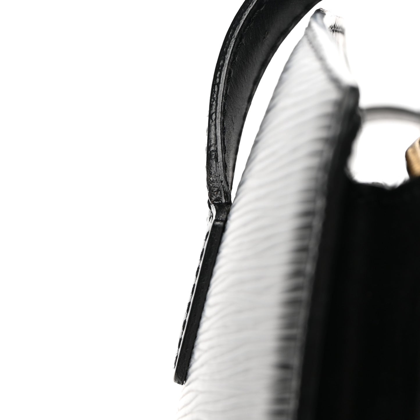 Epi Saint Jacques PM Long Straps Black