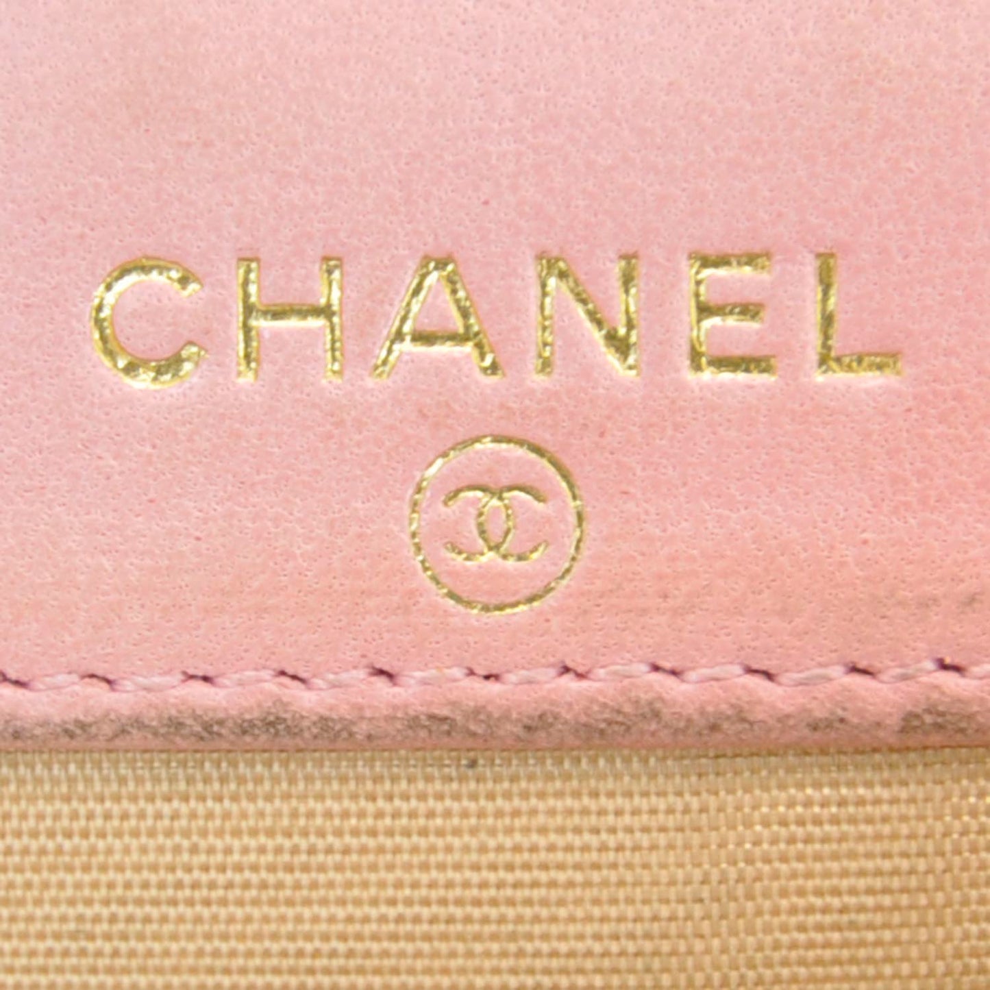 Caviar CC Flap Wallet Pink