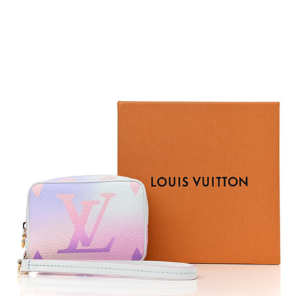 Louis Vuitton Monogram Giant Spring In The City Wapity Case Sunrise Pastel 11 of 11