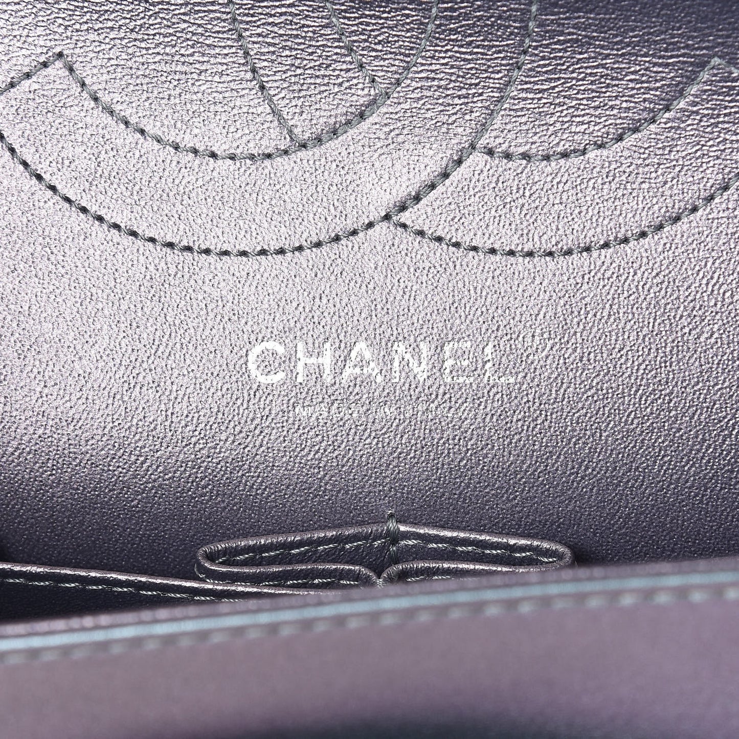 Iridescent Lambskin Quilted 2.55 Reissue 226 Flap Light Purple