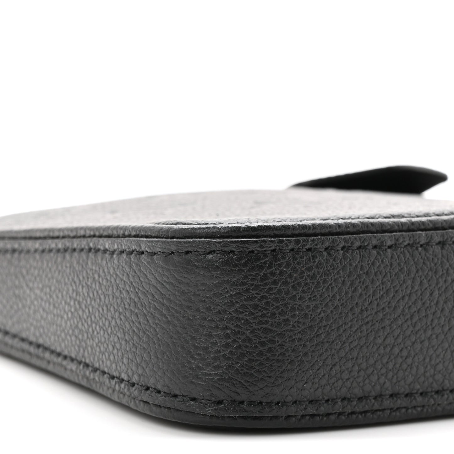 Empreinte Easy Pouch On Strap Black