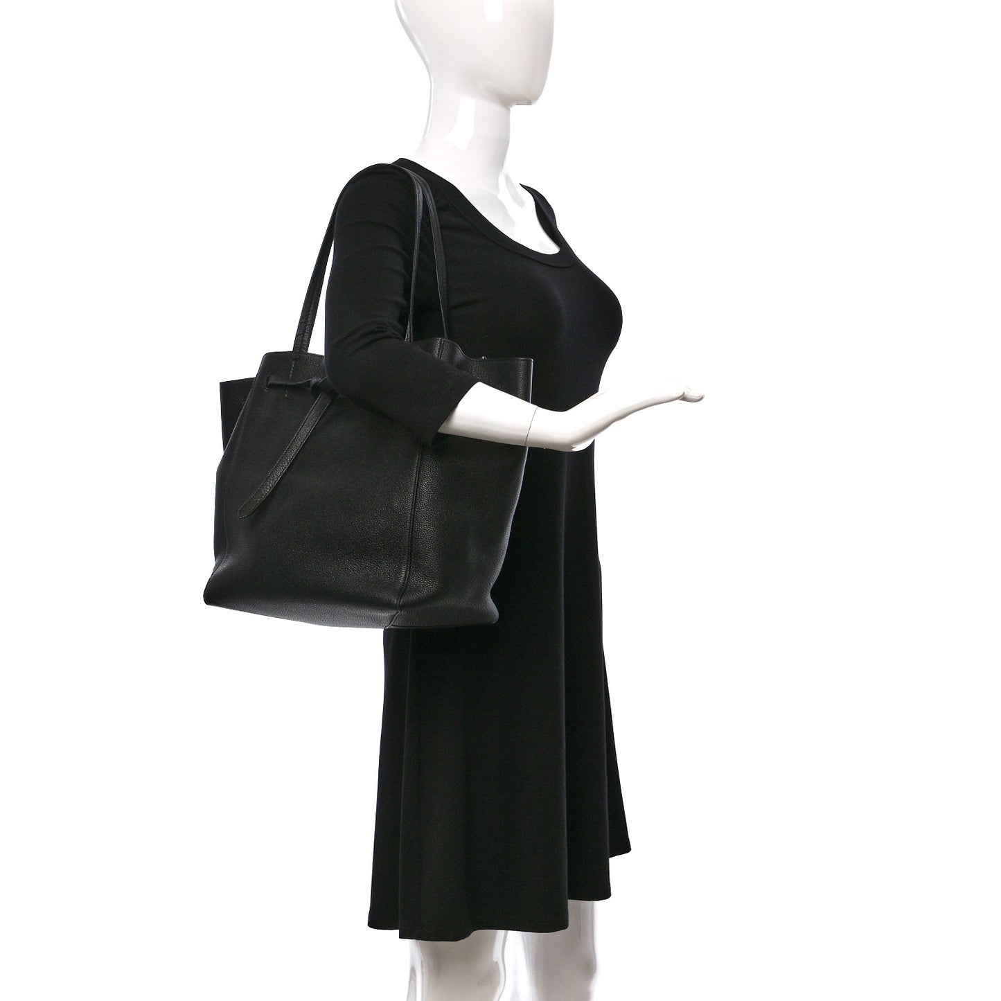 Soft Grained Calfskin Small Belt Cabas Phantom Black