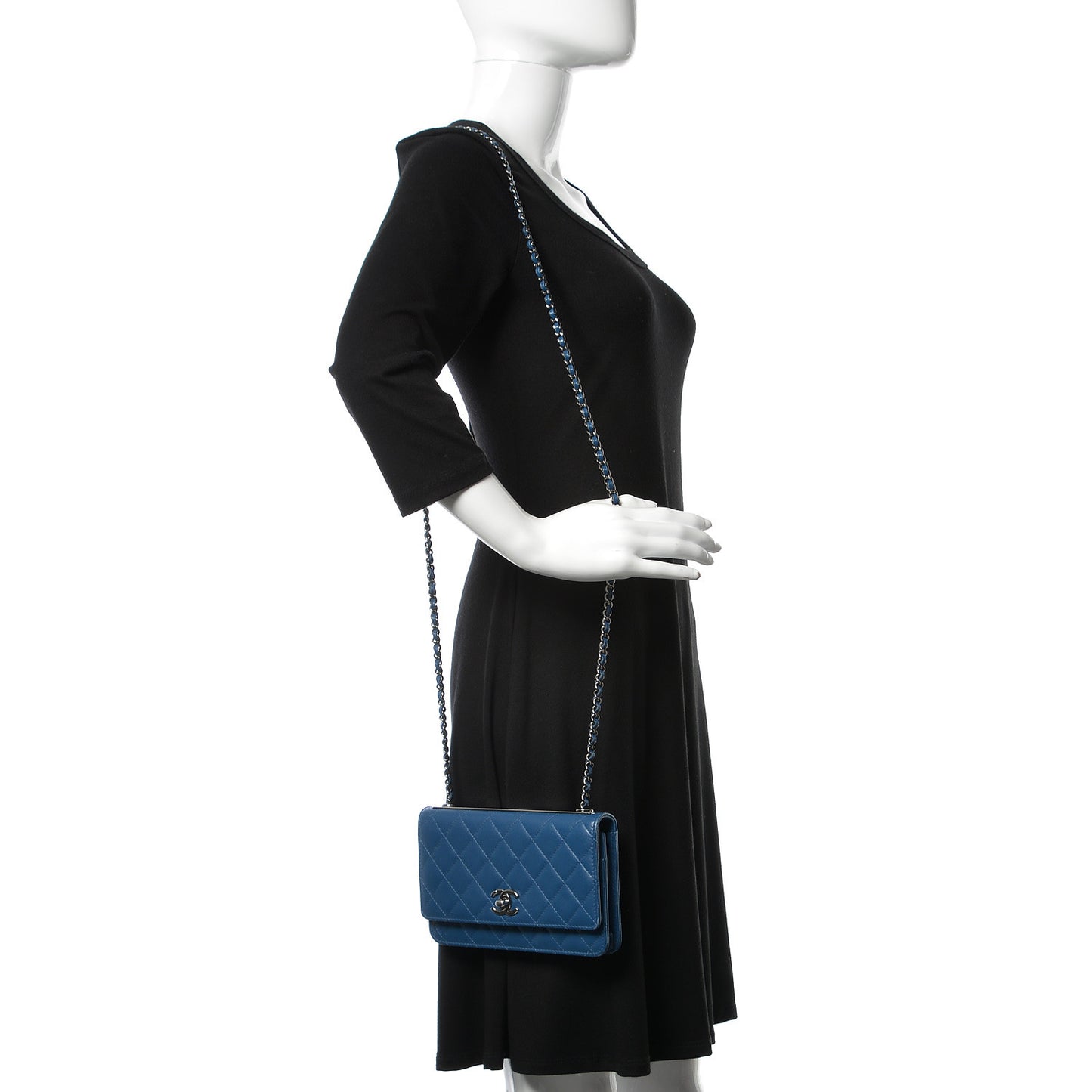 Lambskin Quilted Trendy CC Wallet On Chain WOC Blue