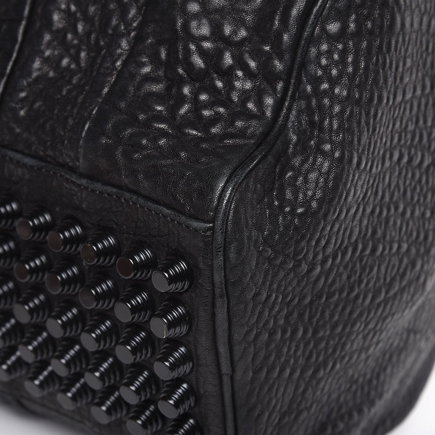 Pebbled Lambskin Rocco Black Matte Black Hardware